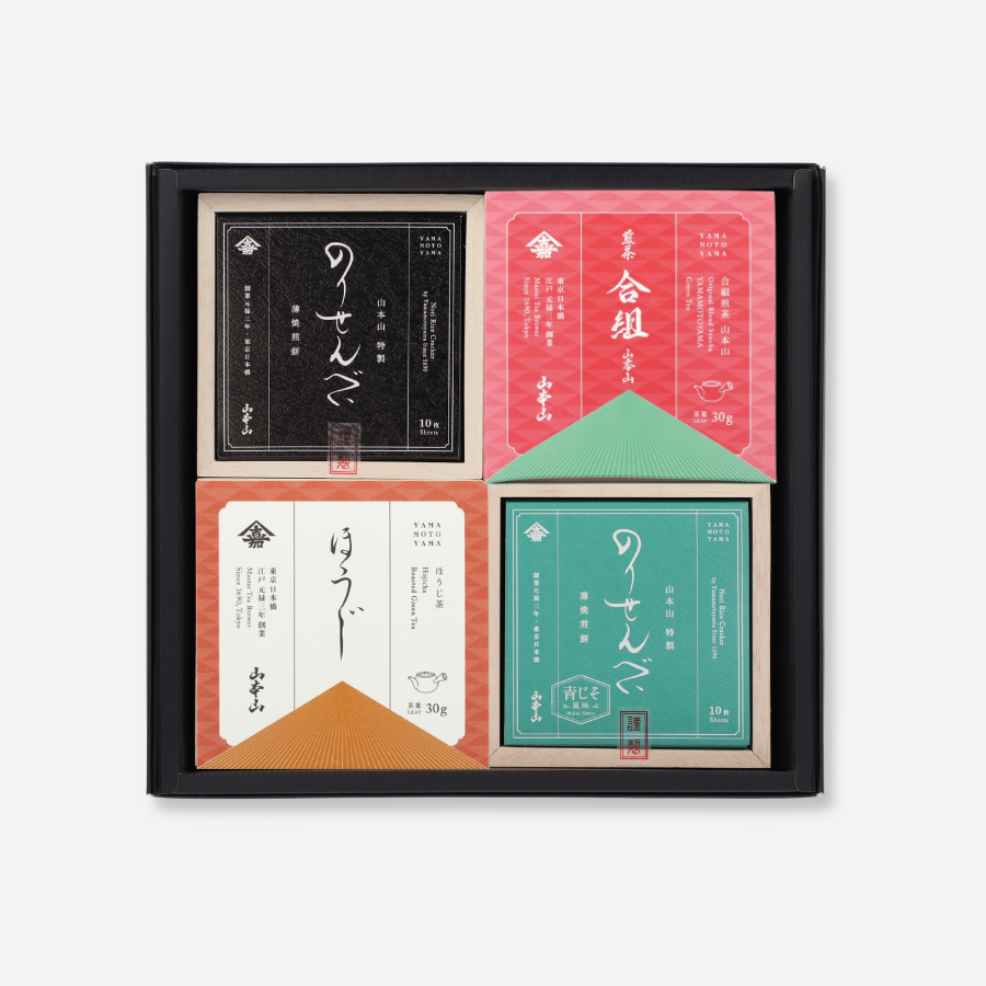 Assortment of nori crackers and various seaweed