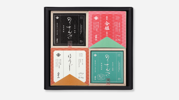 Assortment of nori crackers and various seaweed